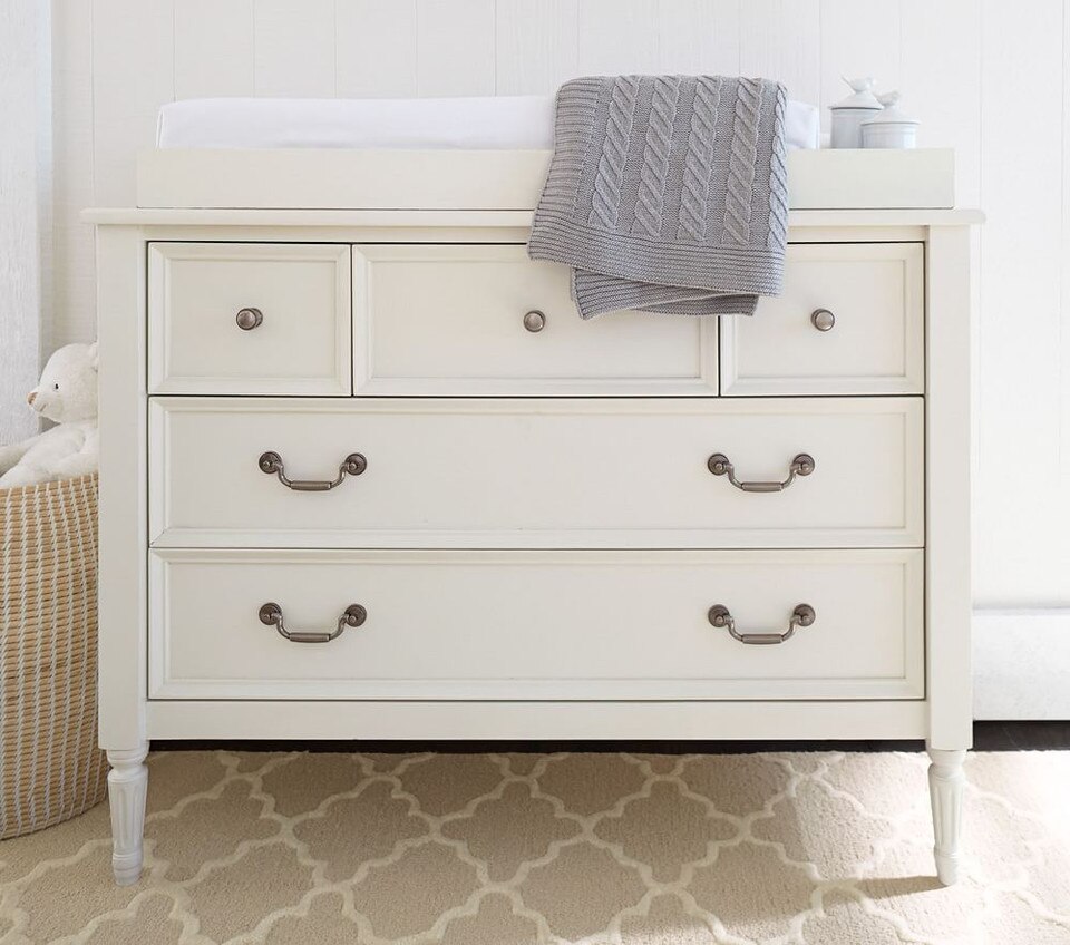 Blythe Changing Table (109 cm)