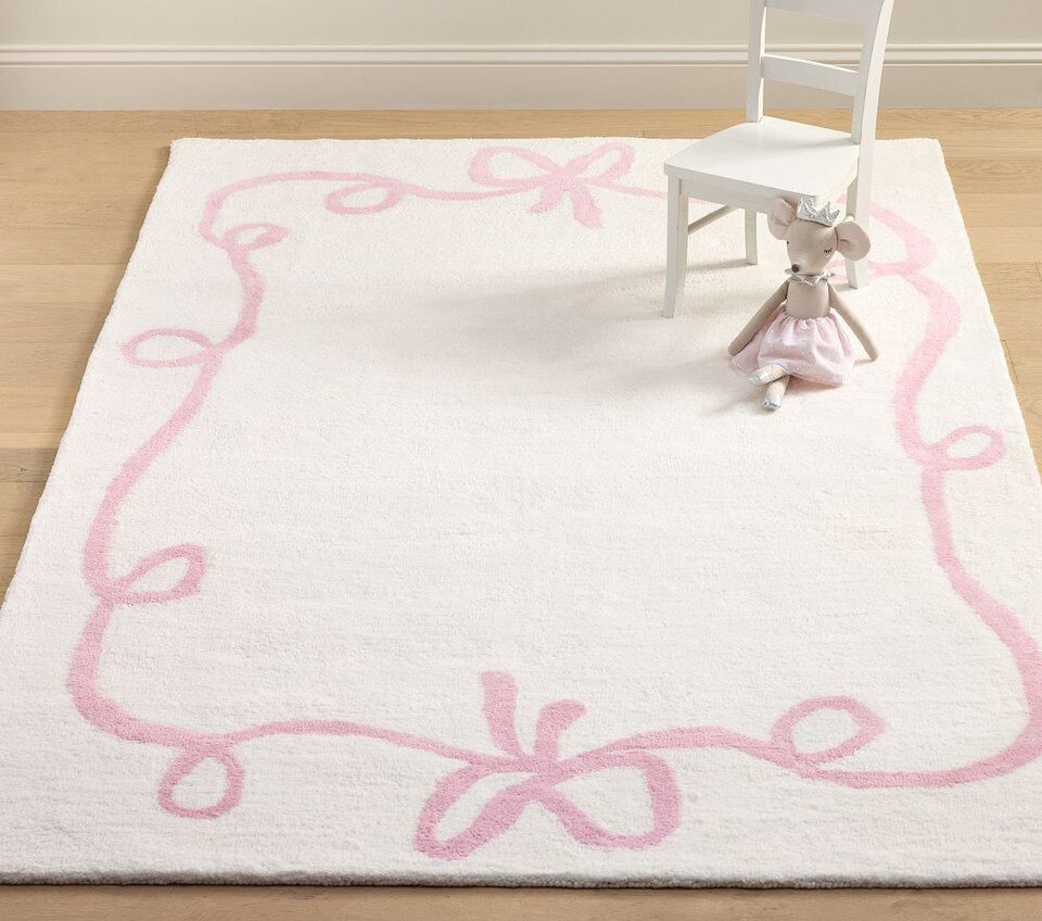 Bow Border Rug