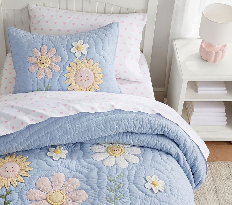 Daisy Bedspread & Pillowcases