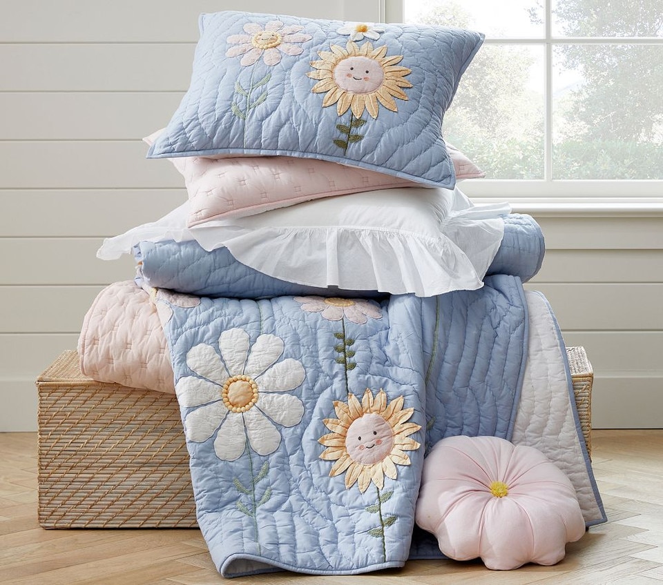 Daisy Bedspread & Pillowcases