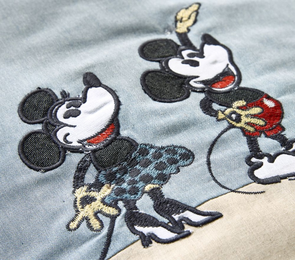 Disney Home x Sanderson Mickey Mouse Clouds Toddler Bedspread