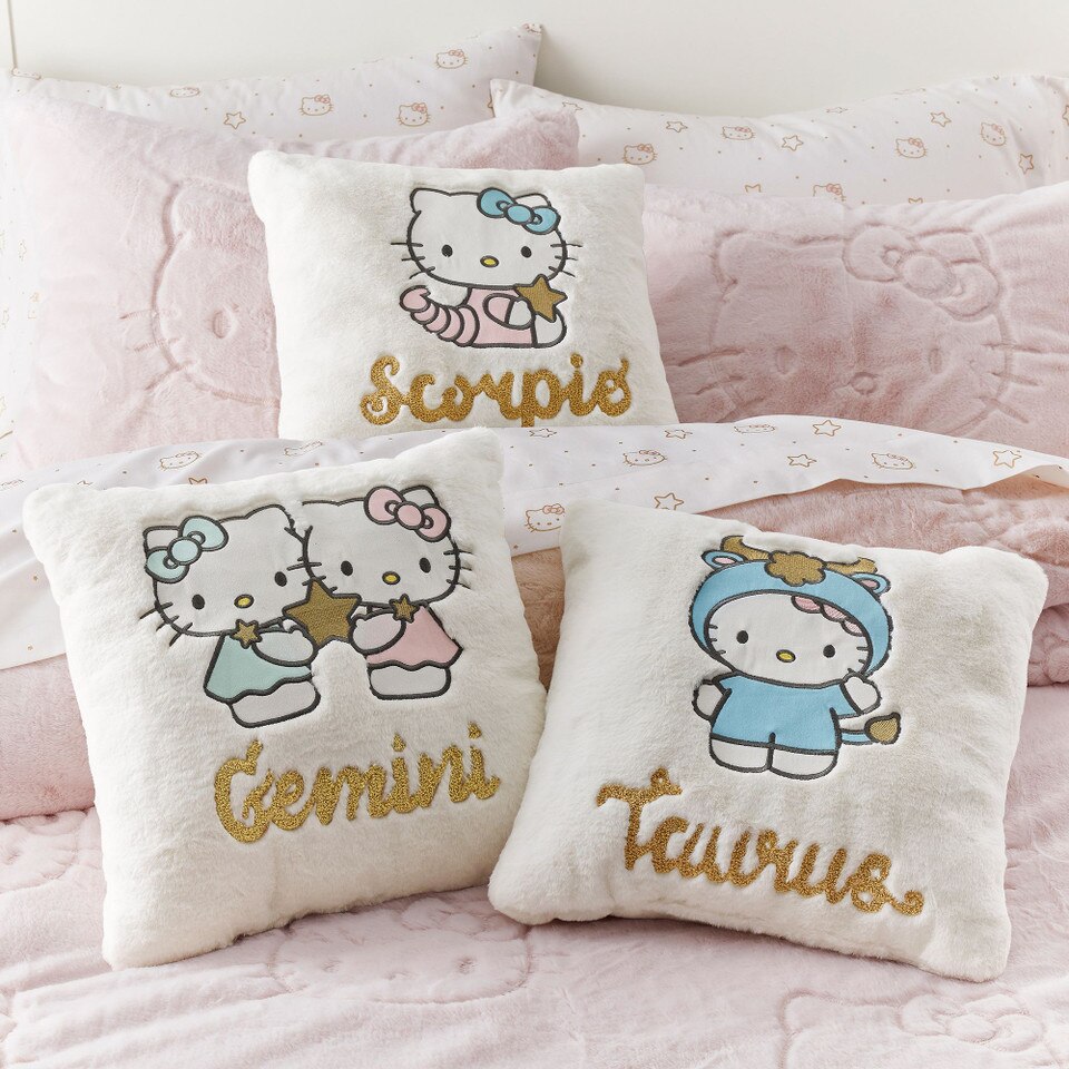 Hello Kitty® Metallic Star Sheet Set