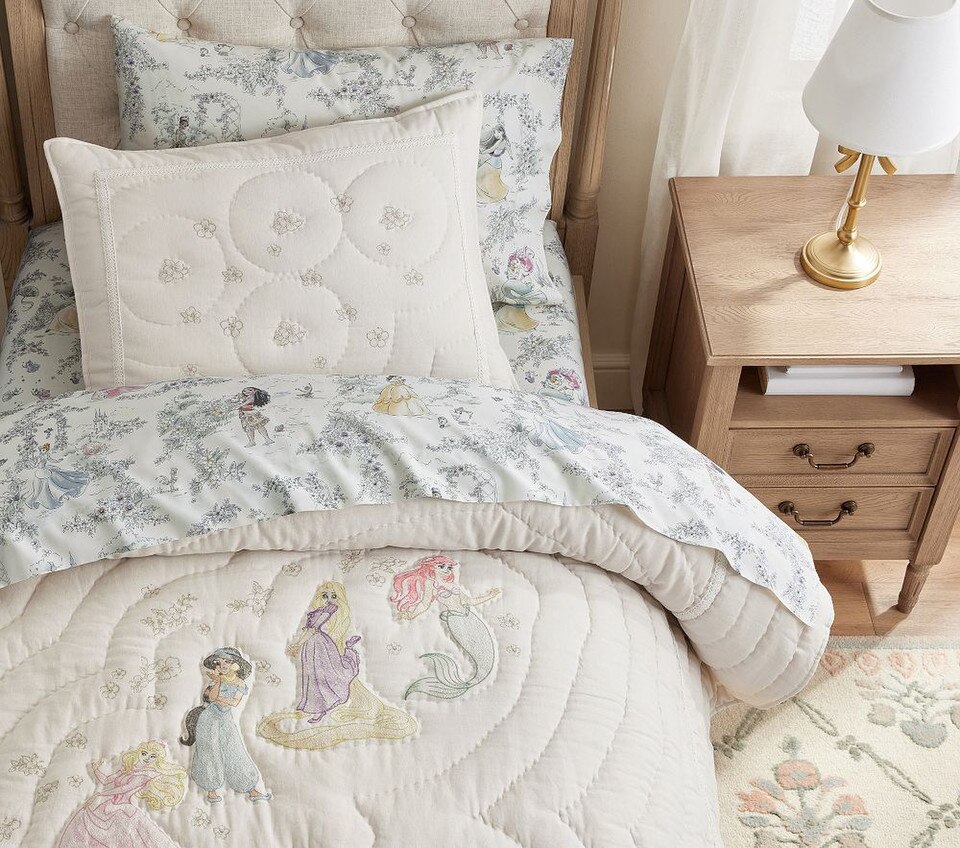 Disney Princess Heritage Bedspread & Pillowcases