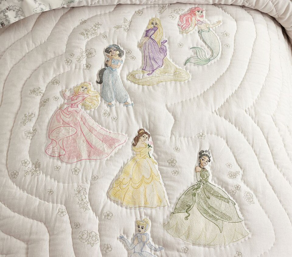 Disney Princess Heritage Bedspread & Pillowcases