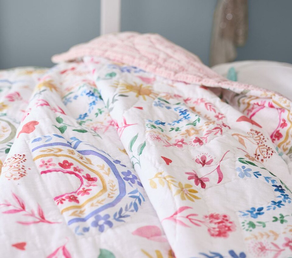 Heritage Rainbow Wholecloth Bedspread & Pillowcases