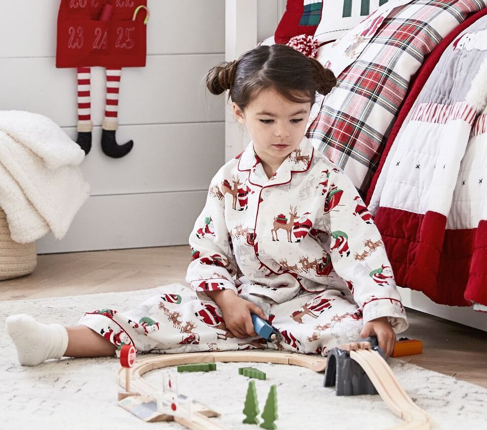 Heritage Santa Flannel Pyjama Set