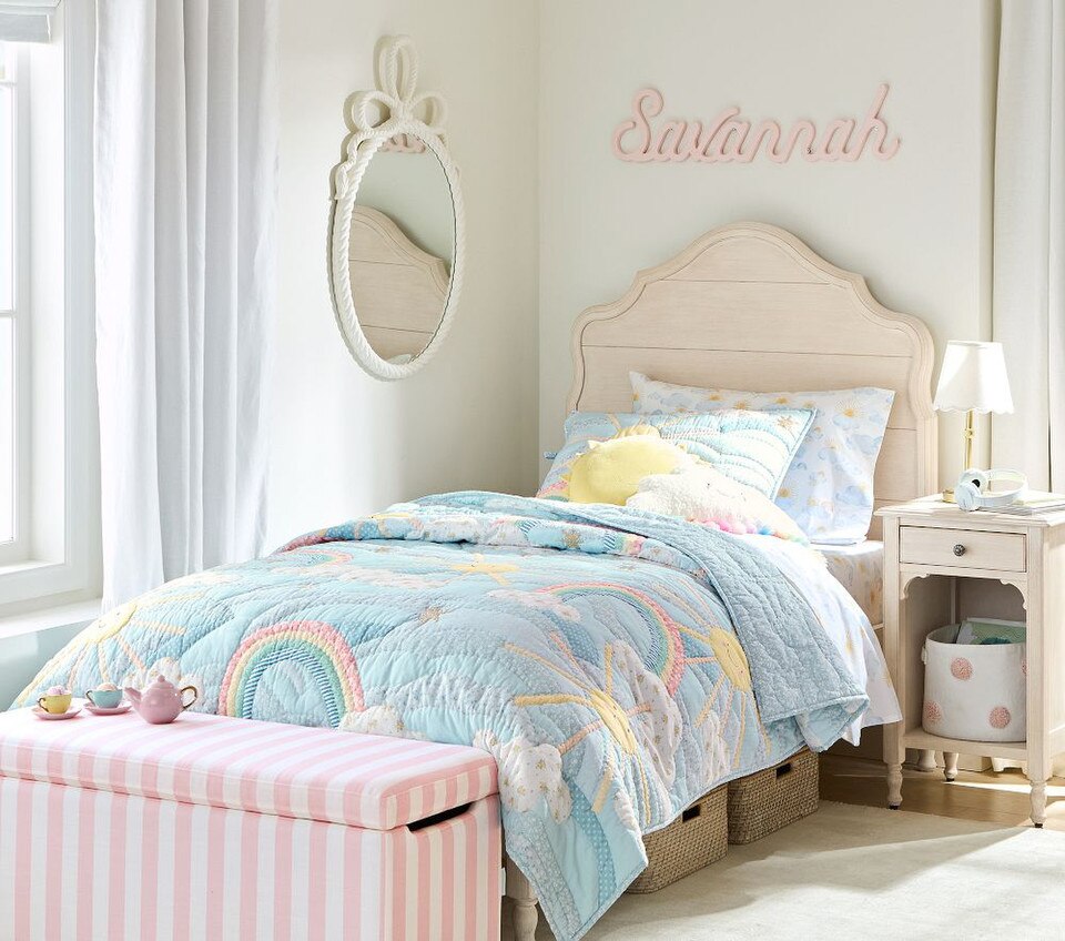 Heritage Sunshine Rainbows Bedspread & Pillowcases