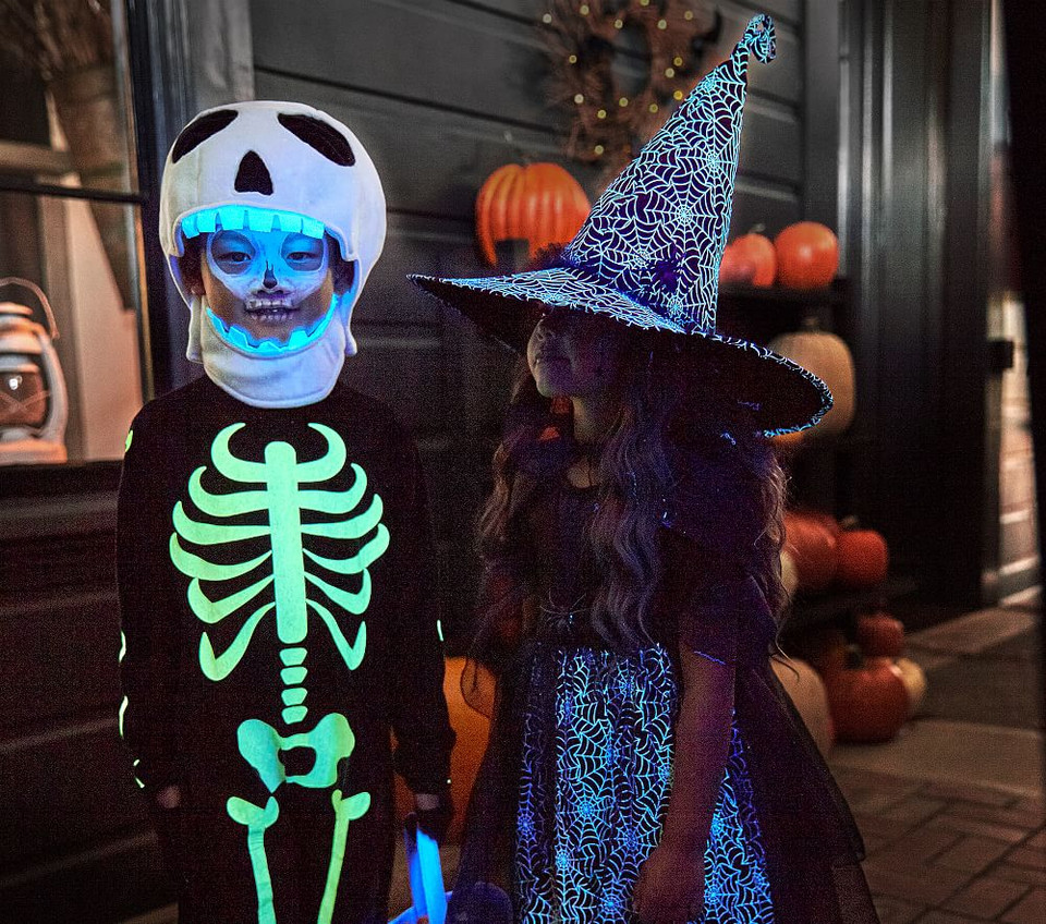 Glow-in-the-Dark Witch Halloween Costume