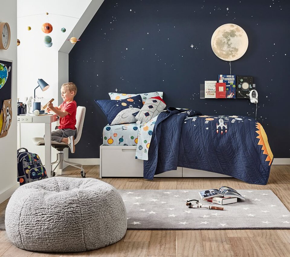 Light-Up Rocket Cushion