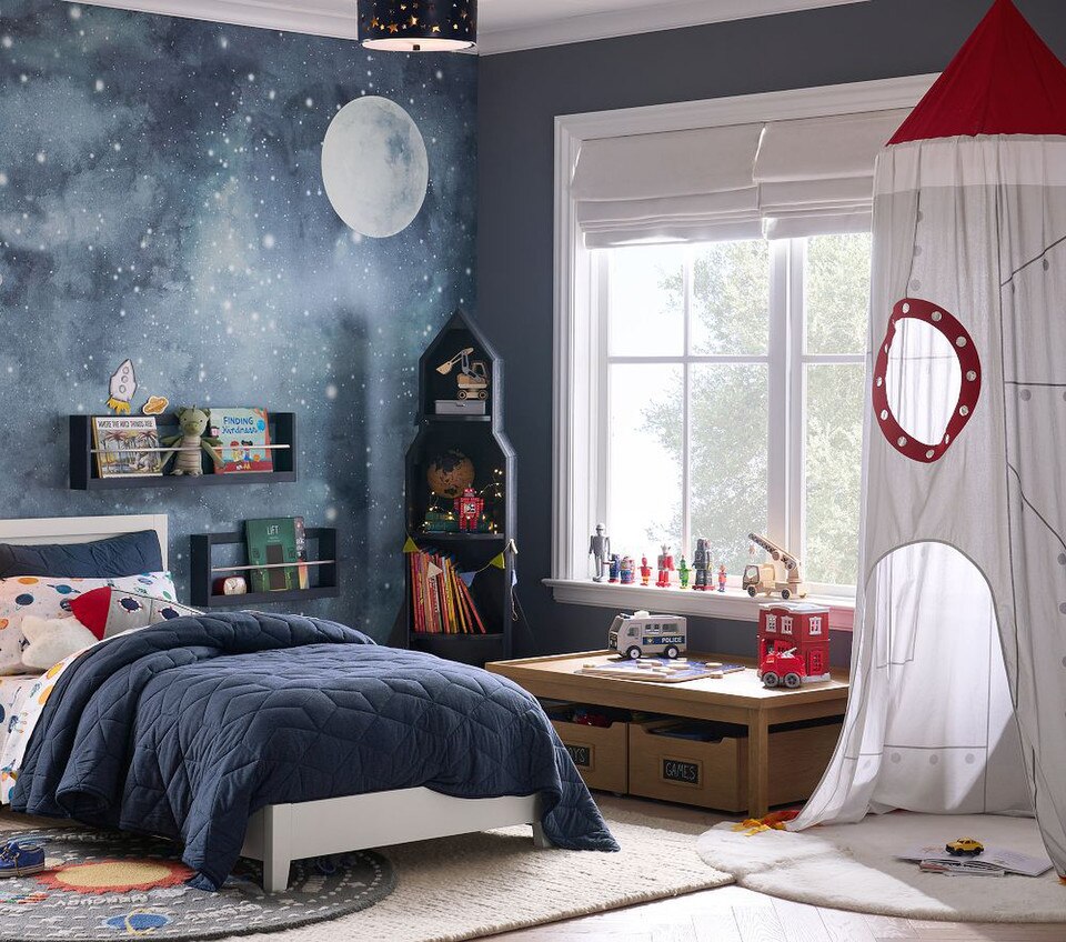 Light-Up Rocket Cushion