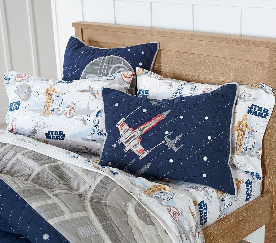 Star Wars™ Millennium Falcon™ Bedspread & Pillowcases