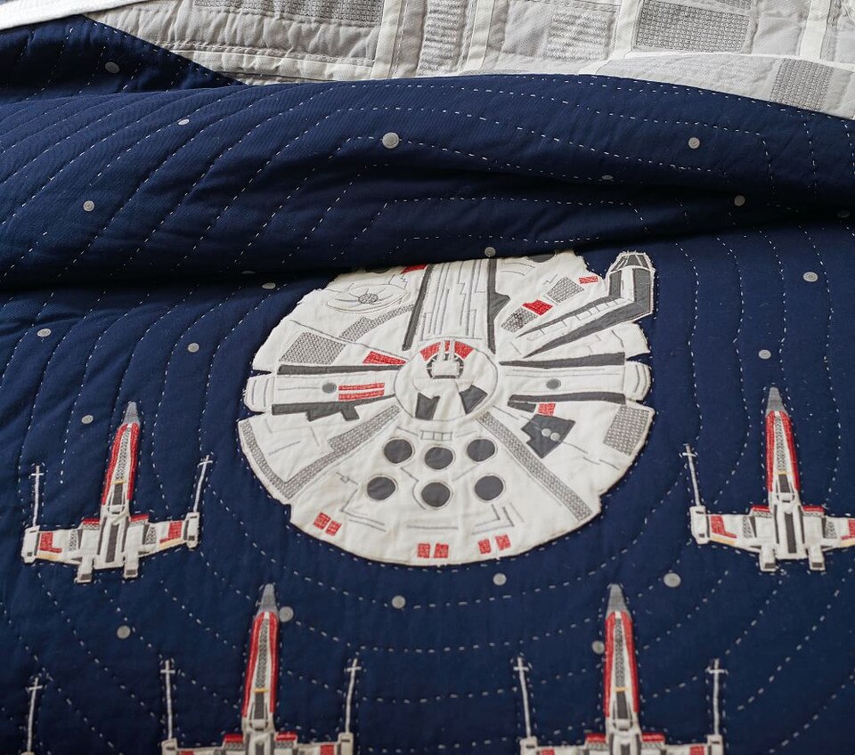 Star Wars™ Millennium Falcon™ Bedspread & Pillowcases