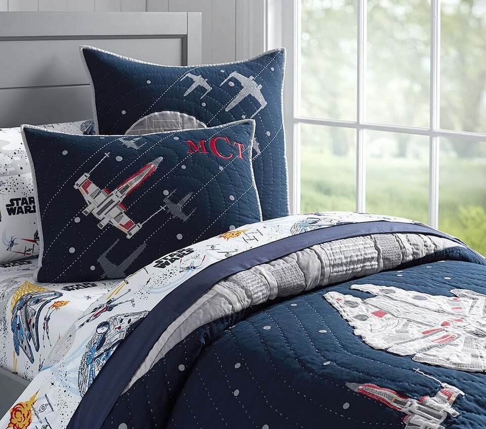 Star Wars™ Millennium Falcon™ Bedspread & Pillowcases