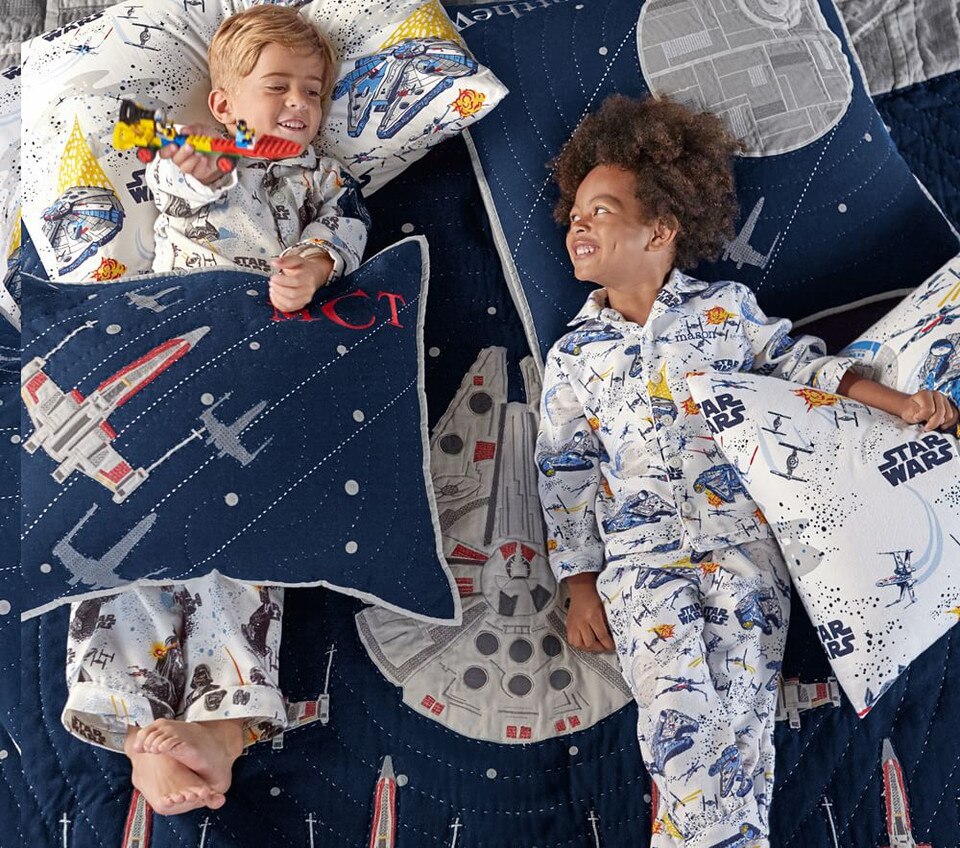 Star Wars™ Millennium Falcon™ Bedspread & Pillowcases