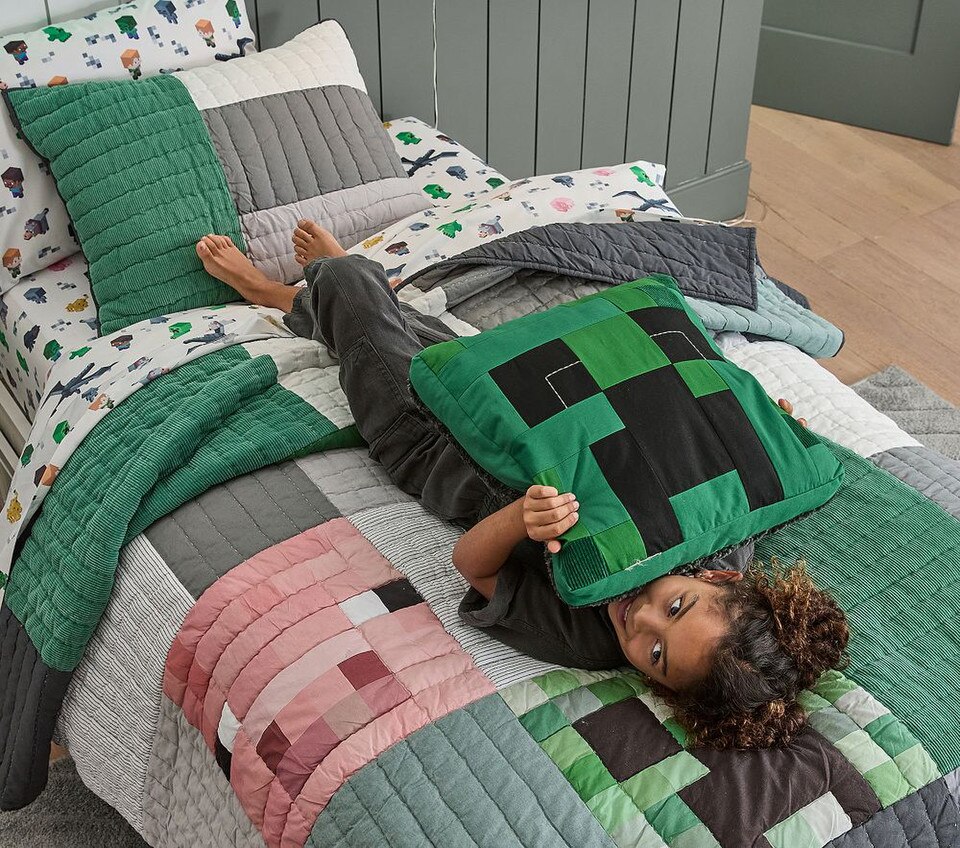 Minecraft™ Creeper Cushion