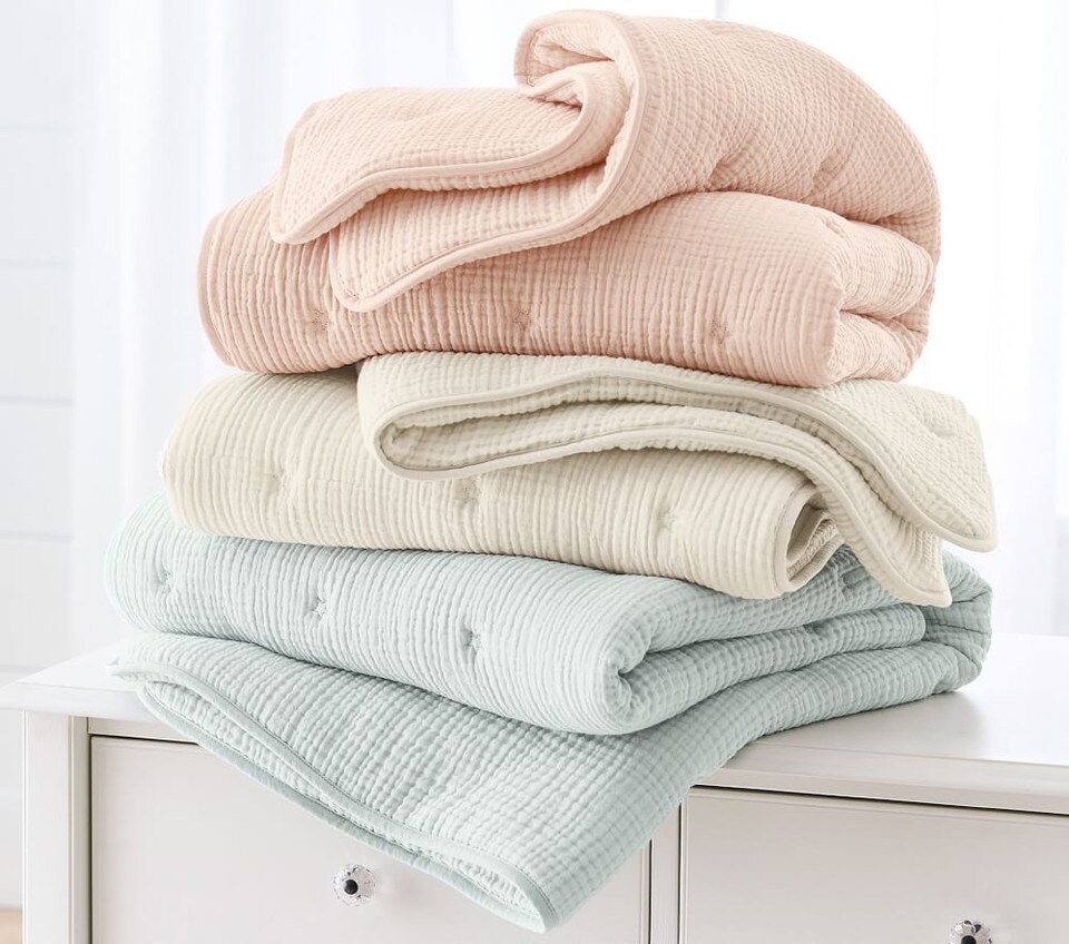Cuddle Me Muslin Baby Bedspread