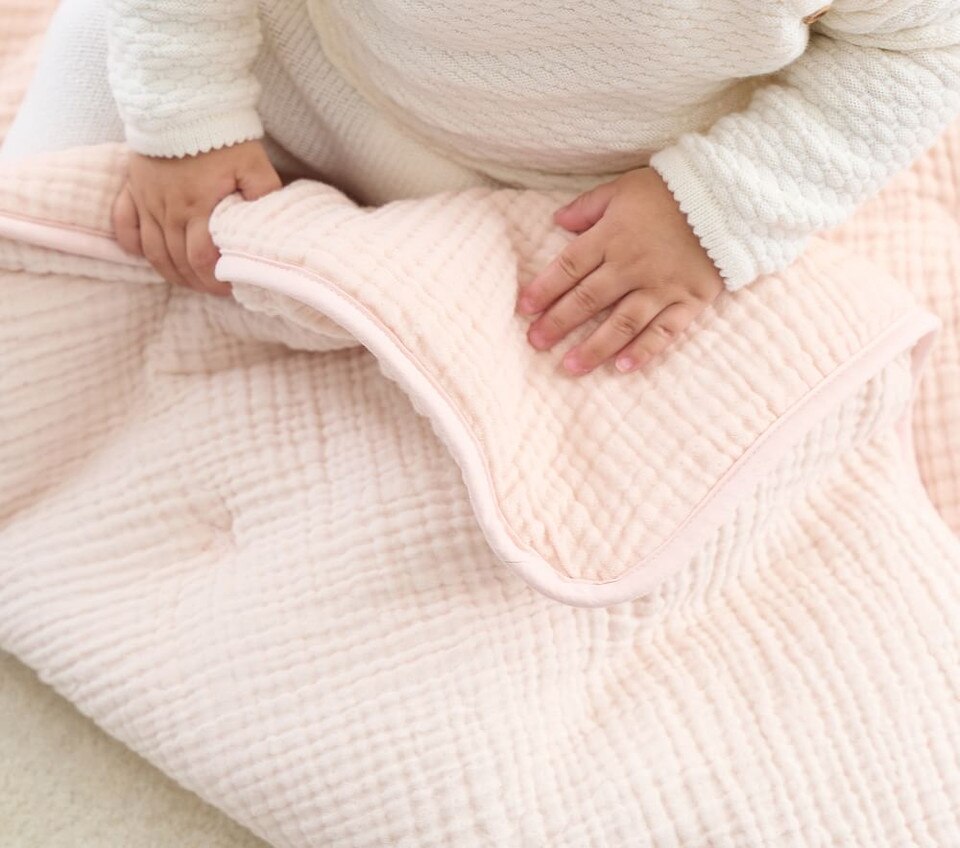 Cuddle Me Muslin Baby Bedspread