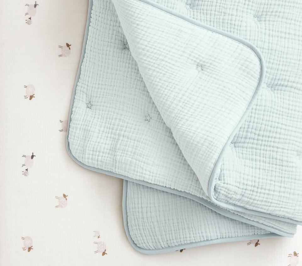 Cuddle Me Muslin Baby Bedspread