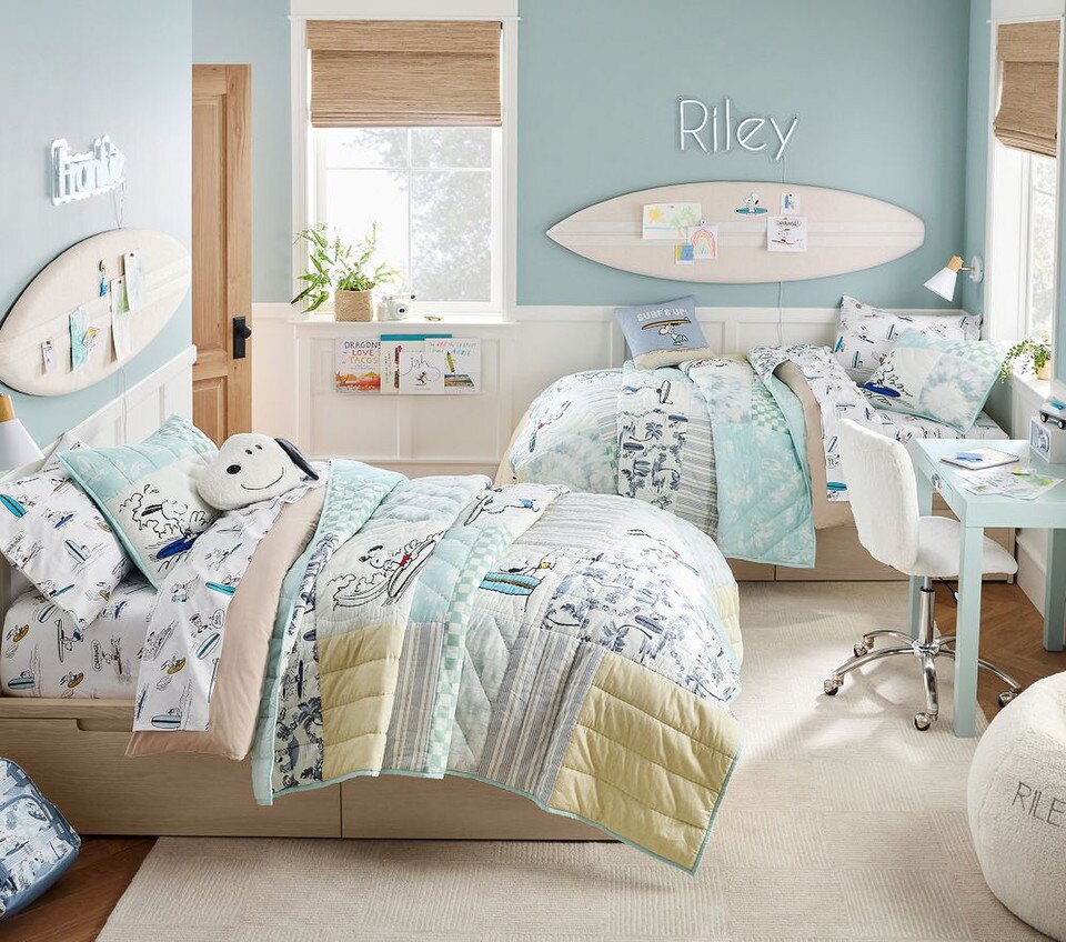 Peanuts® Snoopy® Surf Bedspread & Pillowcases