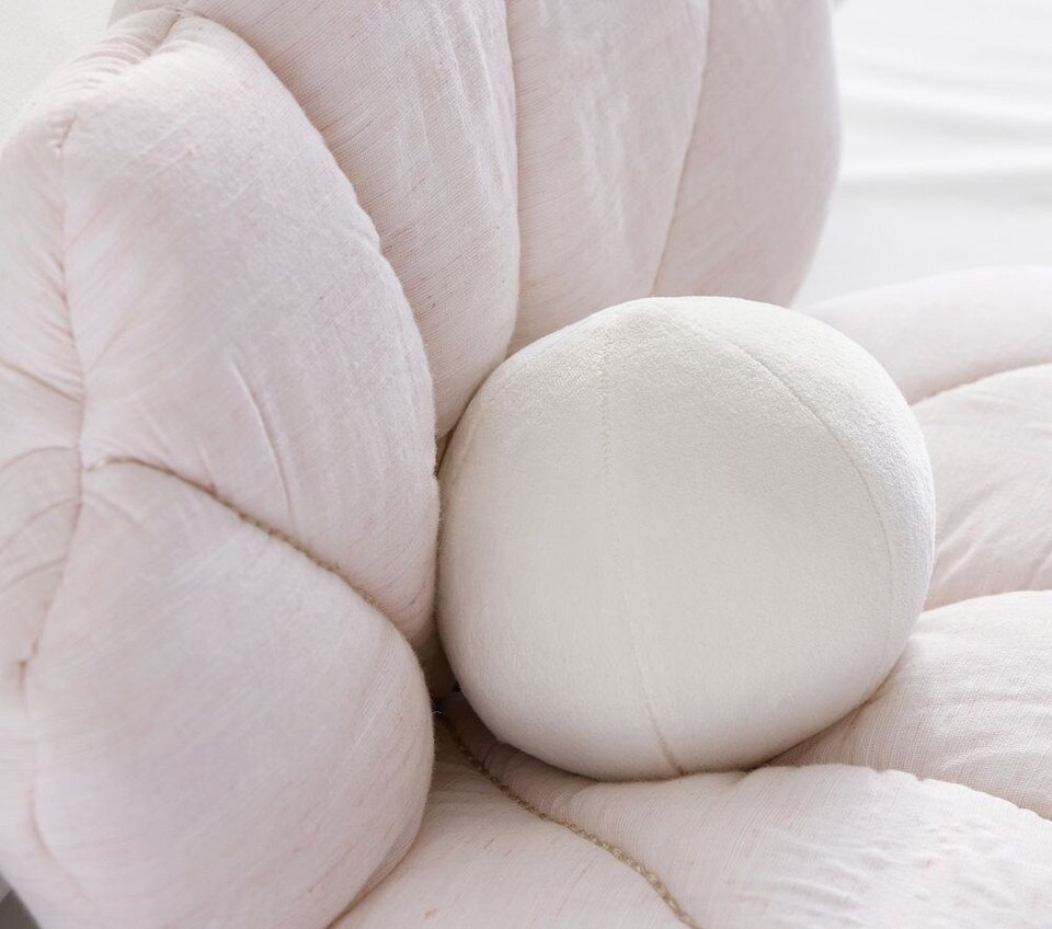 Pearl Seashell Cushion