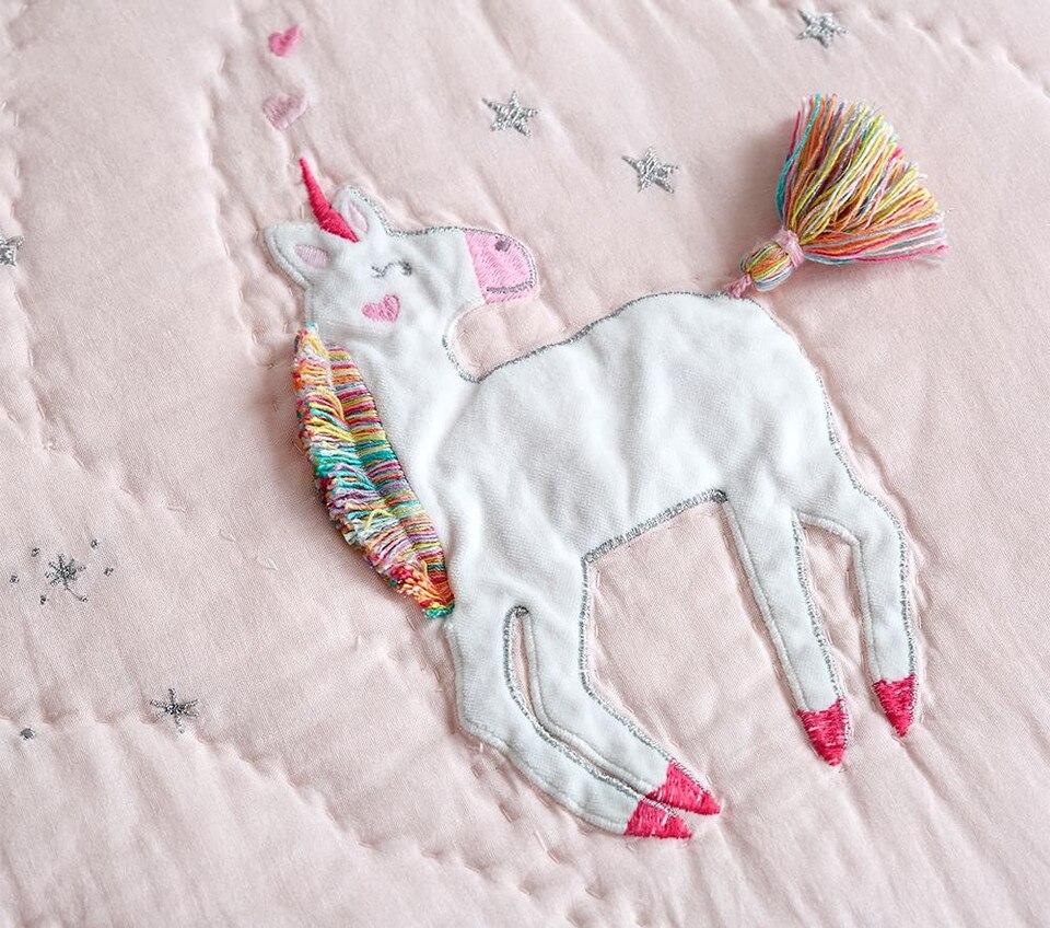 Rainbow Unicorn Bedspread
