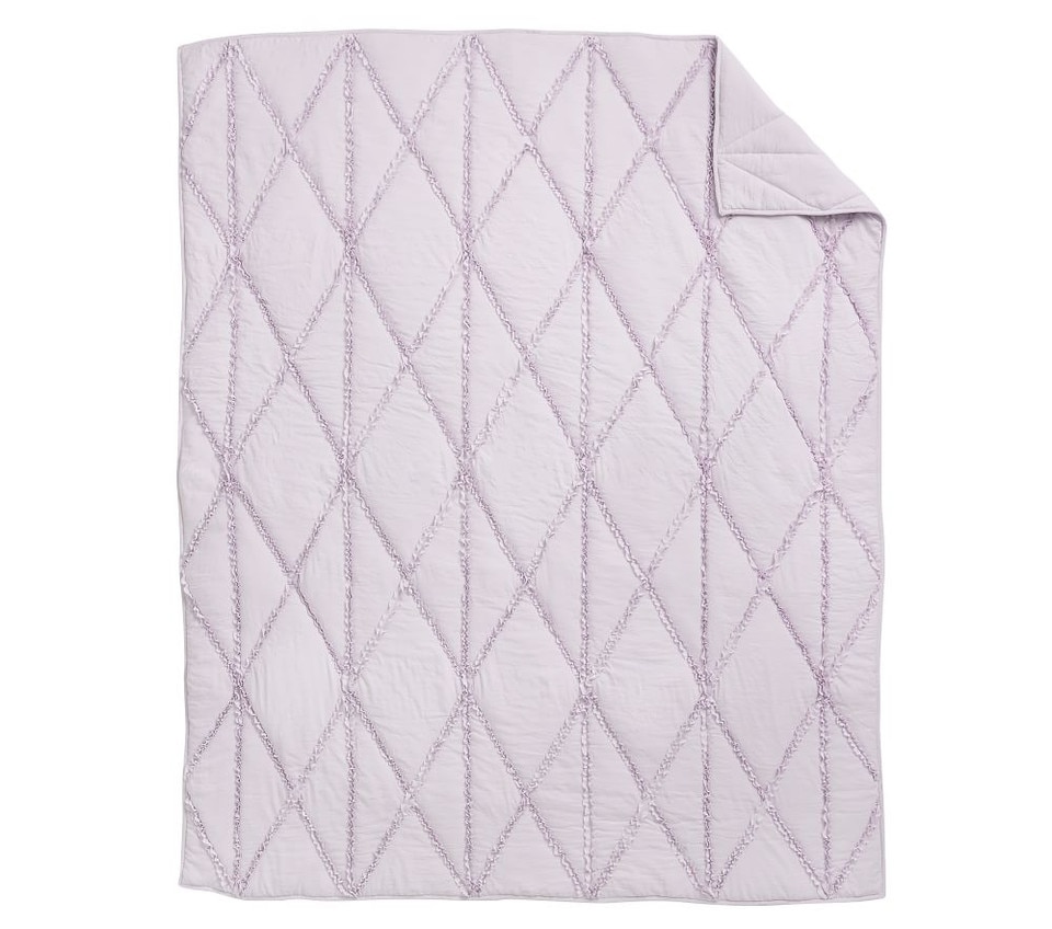 Casual Ruffle Recycled Bedspread & Pillowcases