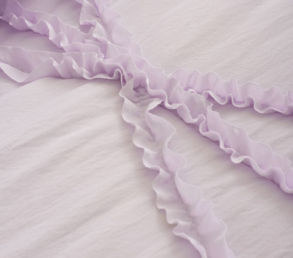 Casual Ruffle Recycled Bedspread & Pillowcases