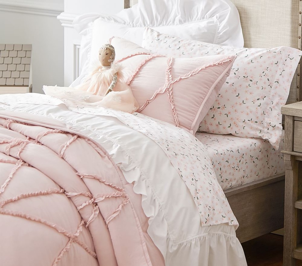 Casual Ruffle Recycled Bedspread & Pillowcases