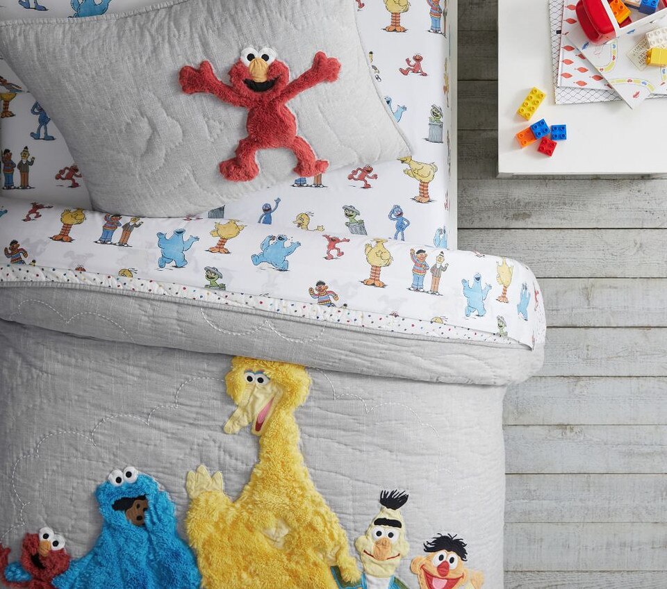 Sesame Street Bedspread & Pillowcases