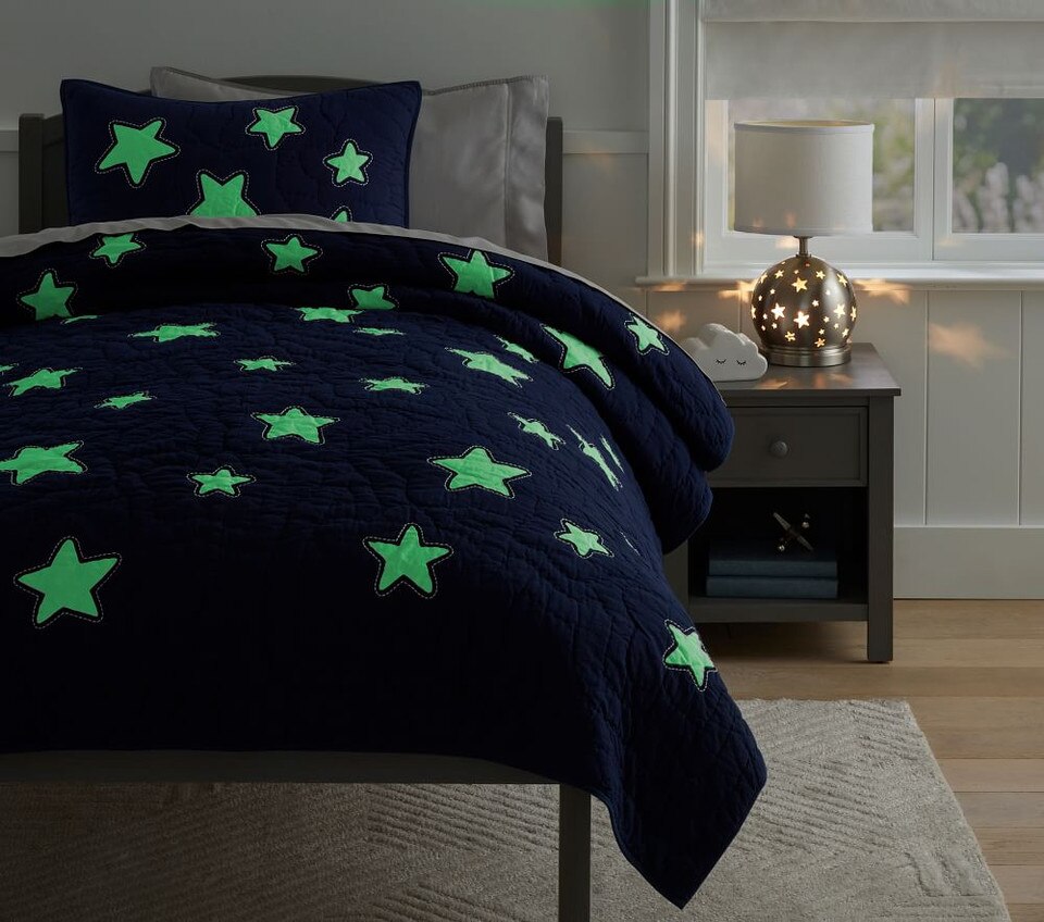 Shining Star Glow-in-the-Dark Bedspread & Pillowcases