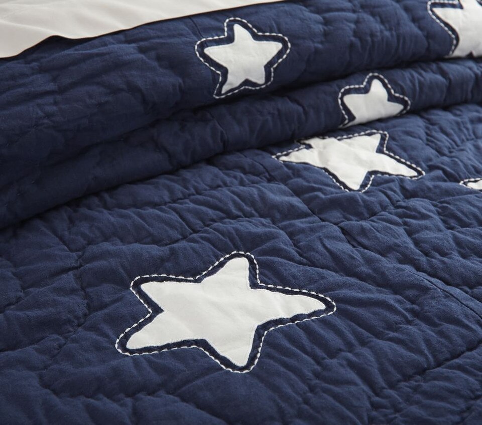 Shining Star Glow-in-the-Dark Bedspread & Pillowcases