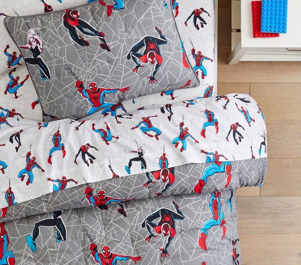 Marvel's Spider-Man Glow-in-the-Dark Comforter & Pillowcases