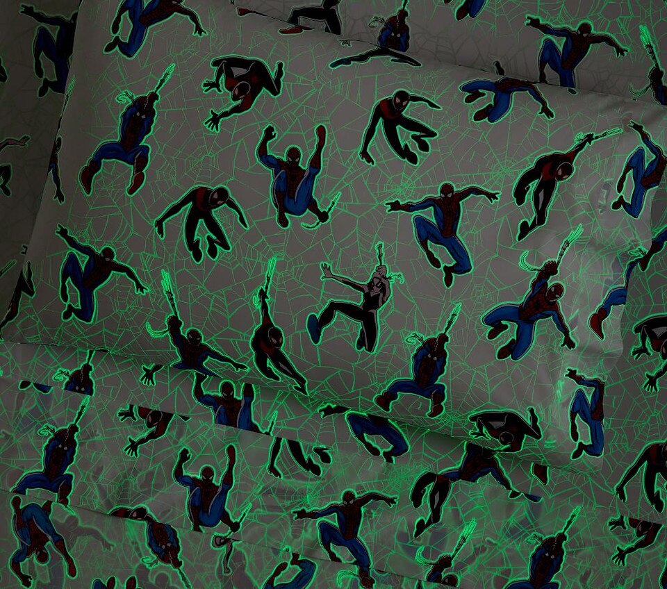 Marvel's Spider-Man Glow-in-the-Dark Sheet Set & Pillowcases