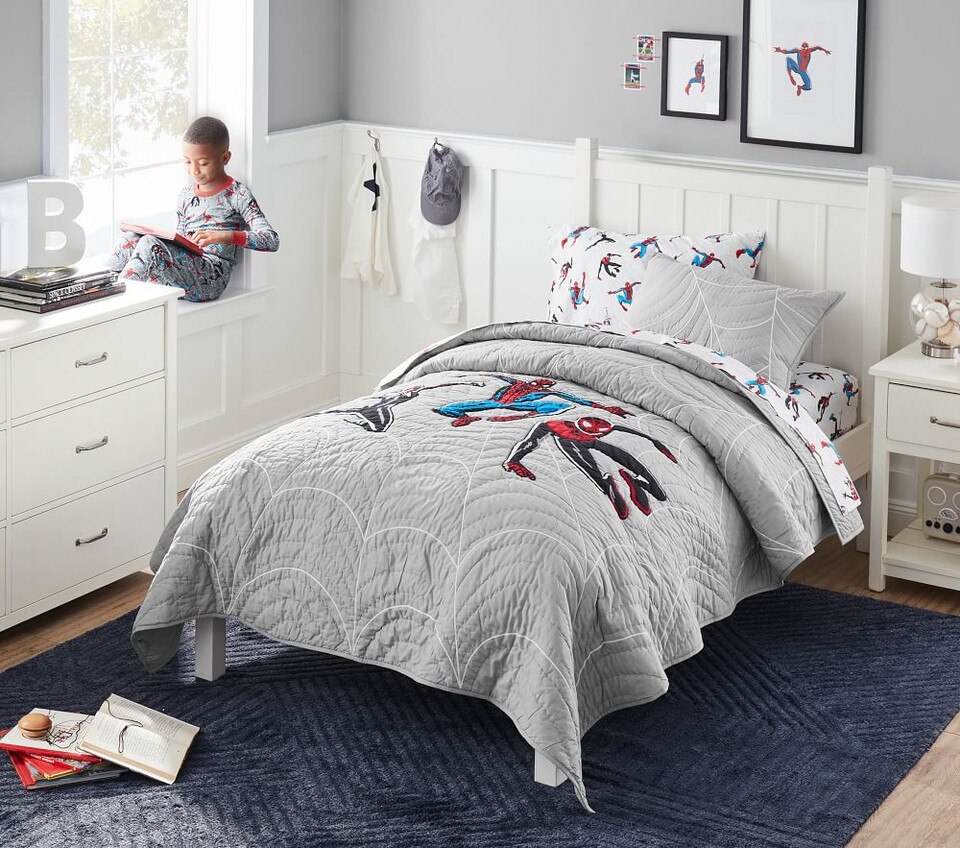 Marvel's Spider-Man Glow-in-the-Dark Sheet Set & Pillowcases