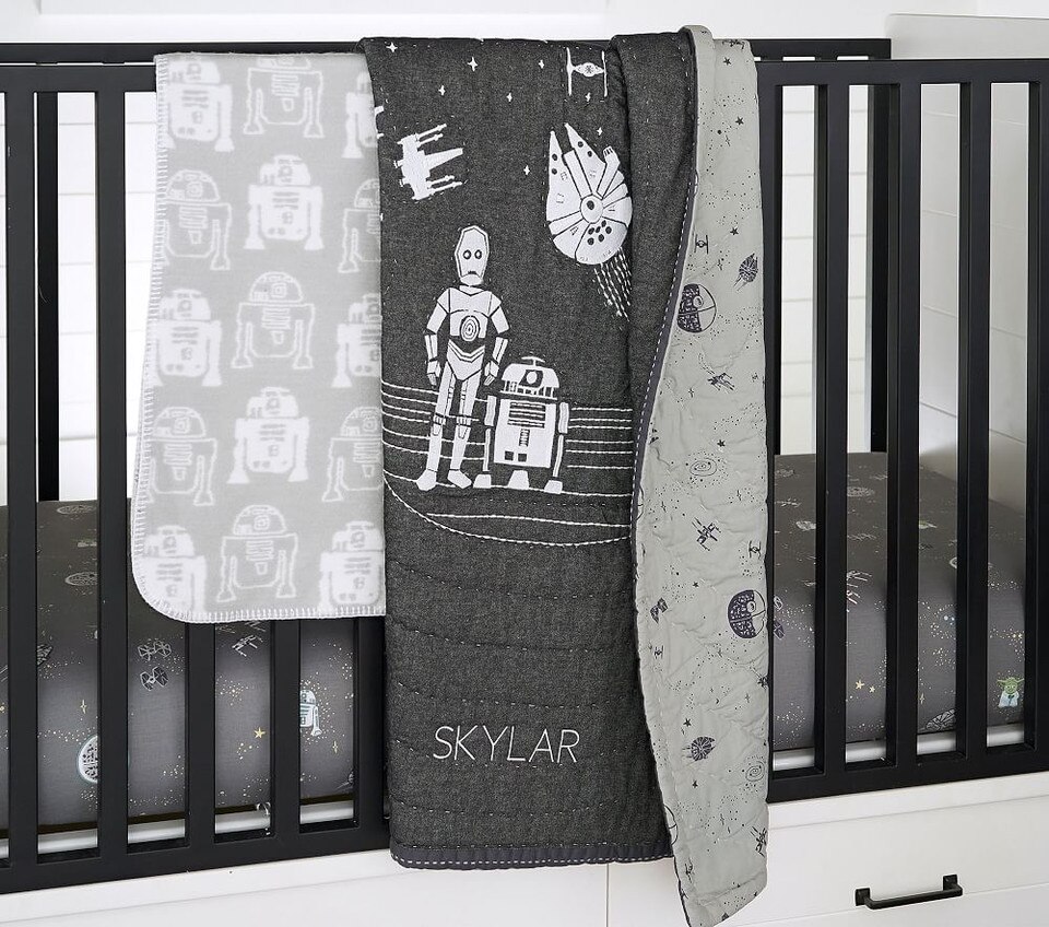 &lt;em&gt;Star Wars&lt;/em&gt;™ Allover Sky Cot Fitted Sheet
