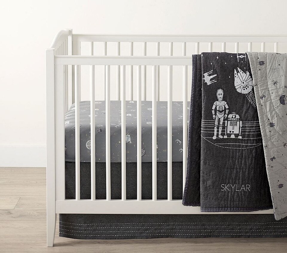 &lt;em&gt;Star Wars&lt;/em&gt;™ Allover Sky Cot Fitted Sheet