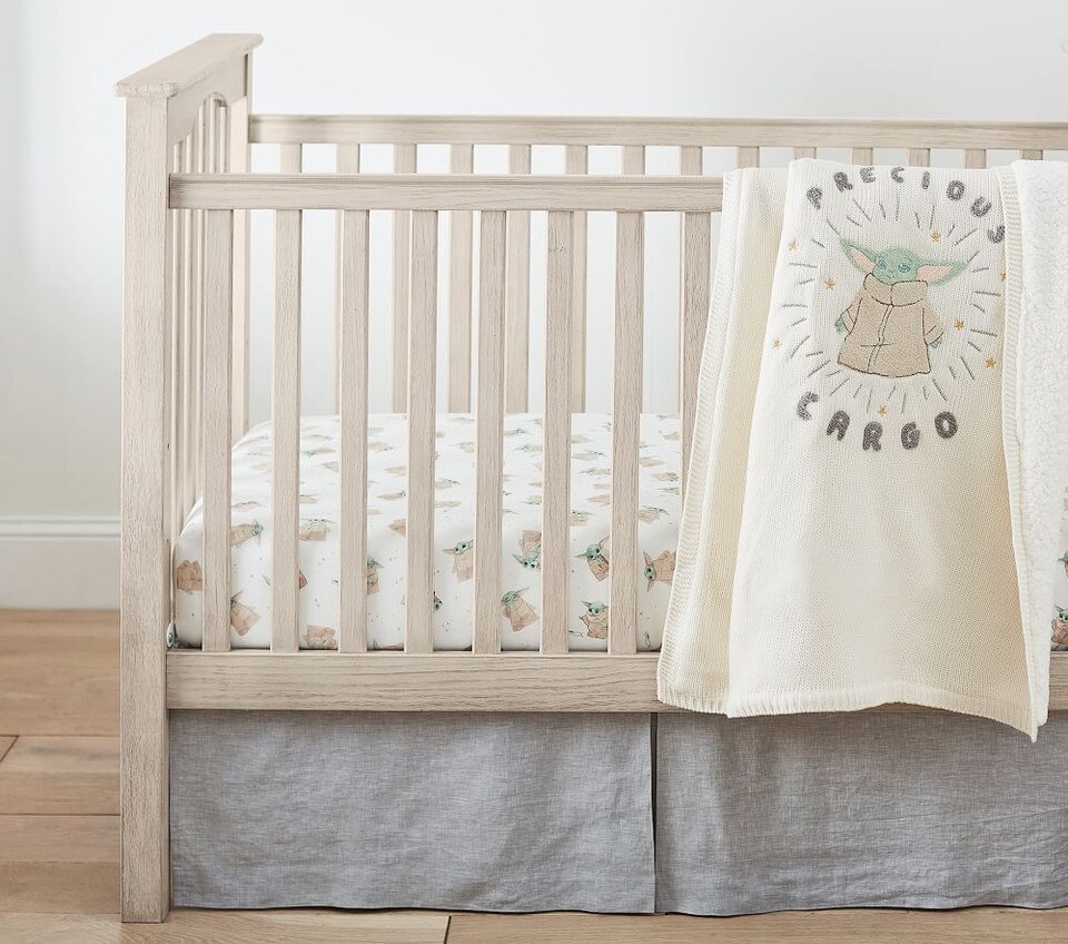 &lt;em&gt;Star Wars&lt;/em&gt; The Child Organic Fitted Cot Sheet